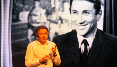 Interview. Dans son nouveau livre, Michel Drucker livre des secrets de famille et la recette de sa longévité