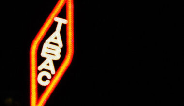 le gérant d'un bar-tabac roué de coups