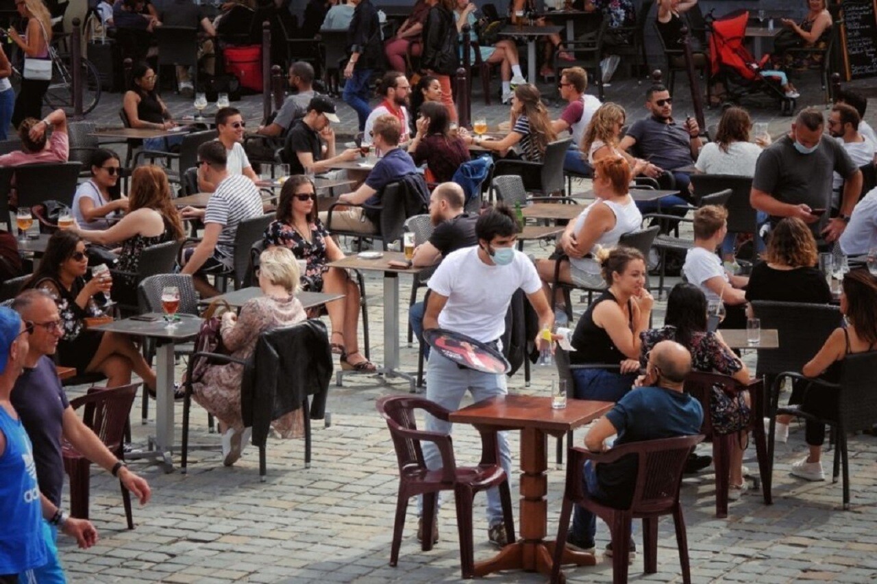 la piétonnisation et les terrasses estivales sont de retour