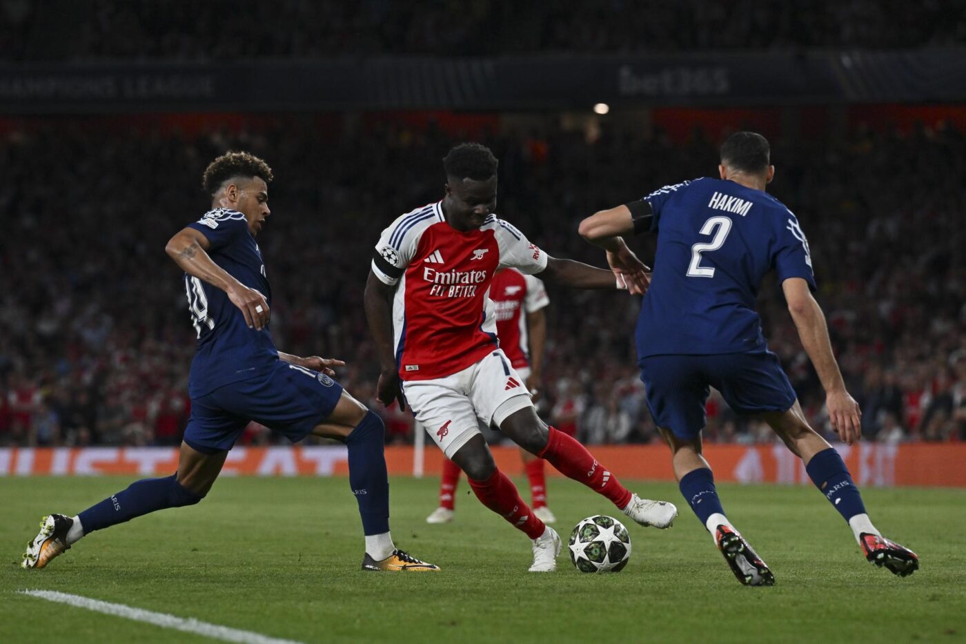 Bukayo Saka a trouvé le PSG « transformé  » - C1 - Demies - Arsenal-PSG (0-1)
