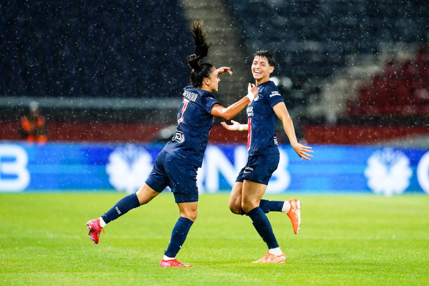Le PSG écrase le Paris FC et file en finale des play-off - Première Ligue - Demies - PSG-PFC (3-0)