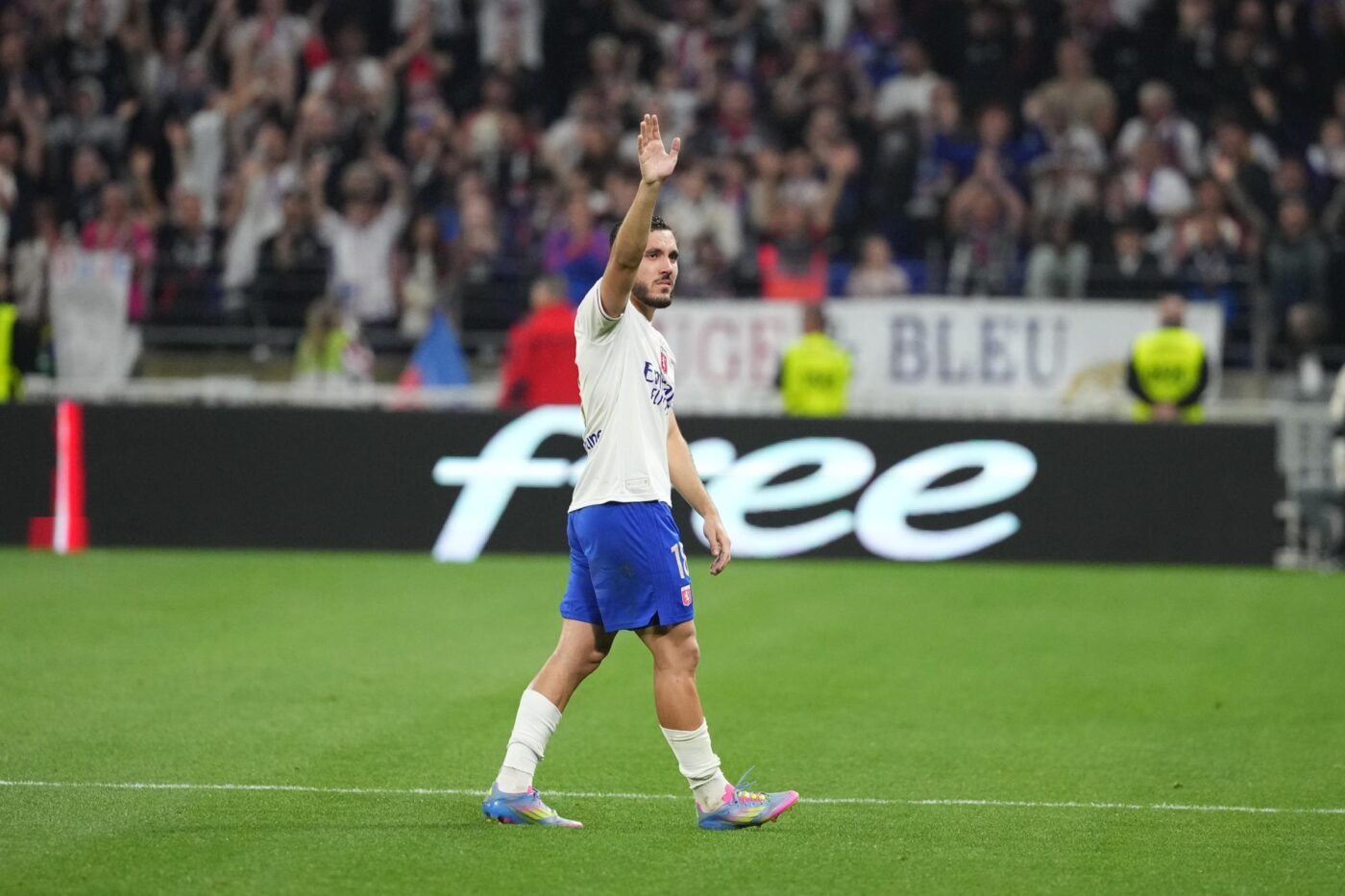 Rayan Cherki annonce son départ de Lyon - France - Olympique lyonnais
