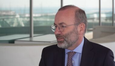 Weber (PPE) appelle au leadership européen alors que les États-Unis se retirent de leur rôle mondial