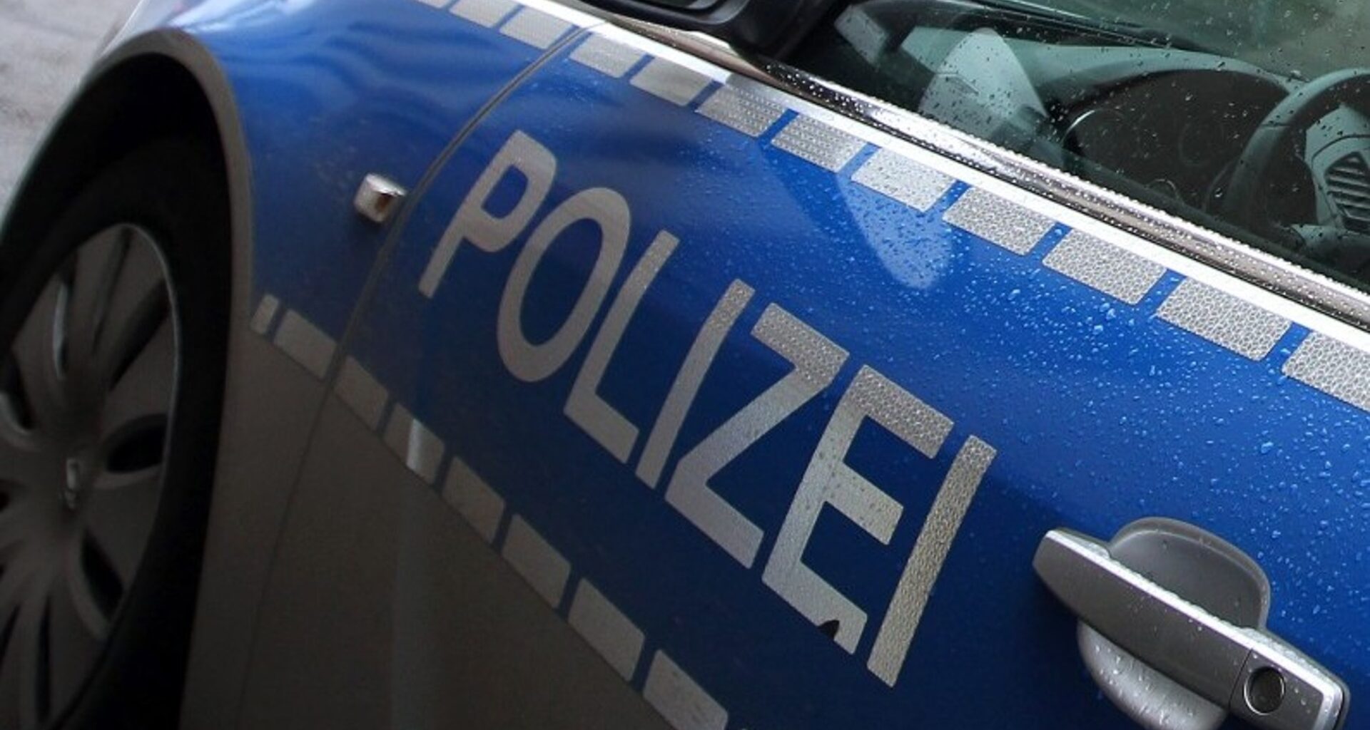 une attaque au couteau fait au moins 12 blessés à la gare de Hambourg