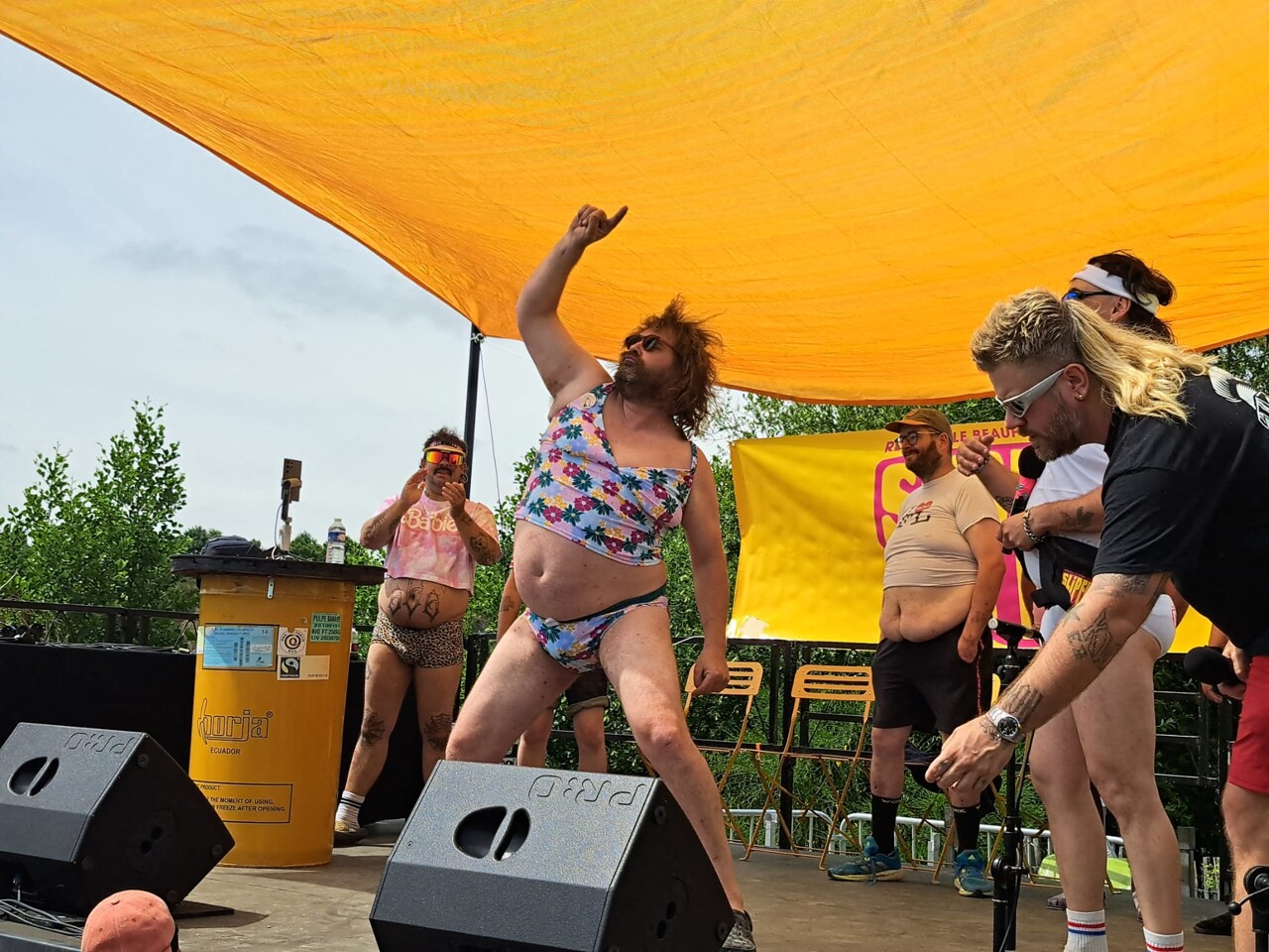 EN IMAGES. Des centaines de beaufs réunis près de Nantes pour le Slipfest