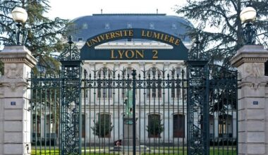 Lyon 2 : après le gel des aides régionales, l'inquiétude d'étudiants "sous le choc"