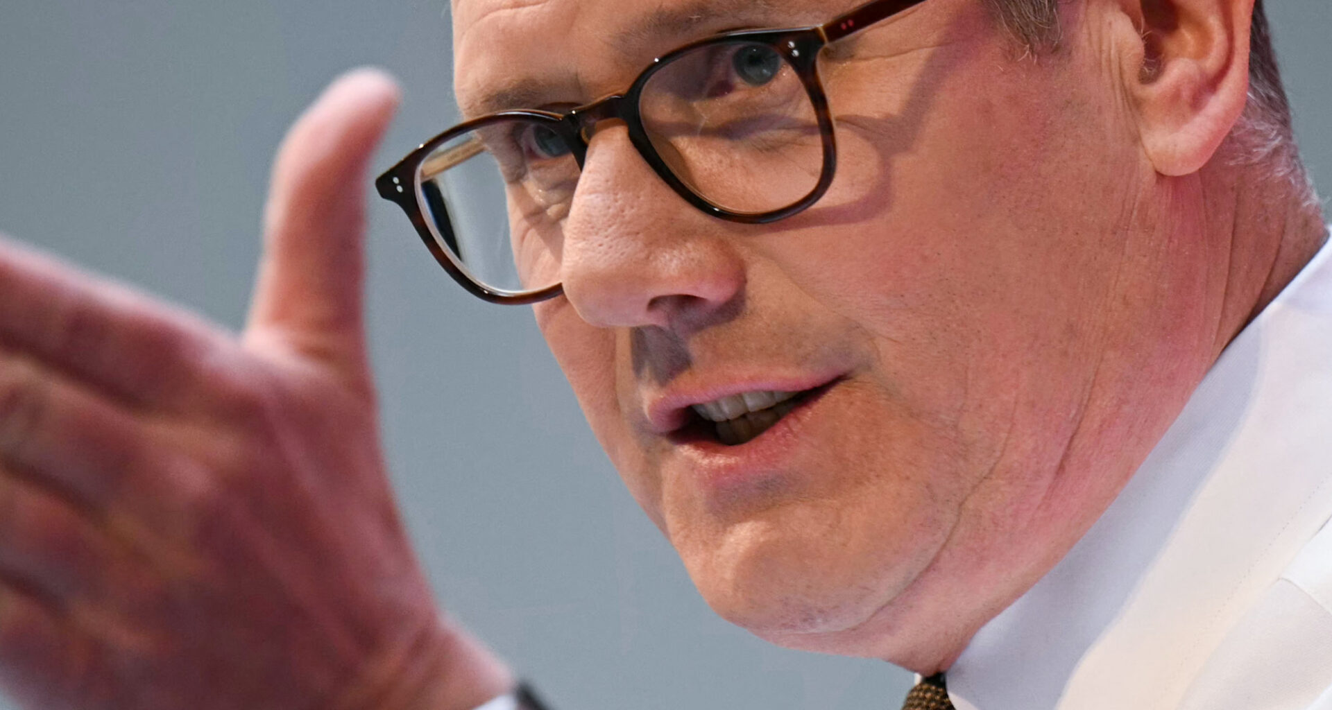 la maison du premier ministre Keir Starmer endommagée par un incendie criminel