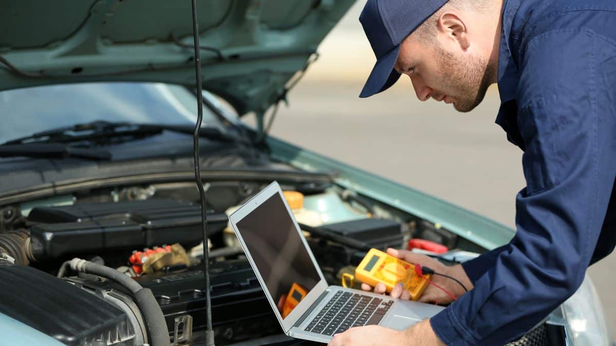 Contrôle technique: mauvaise nouvelle pour tous les Français qui ont une voiture qui a plus de 10 ans