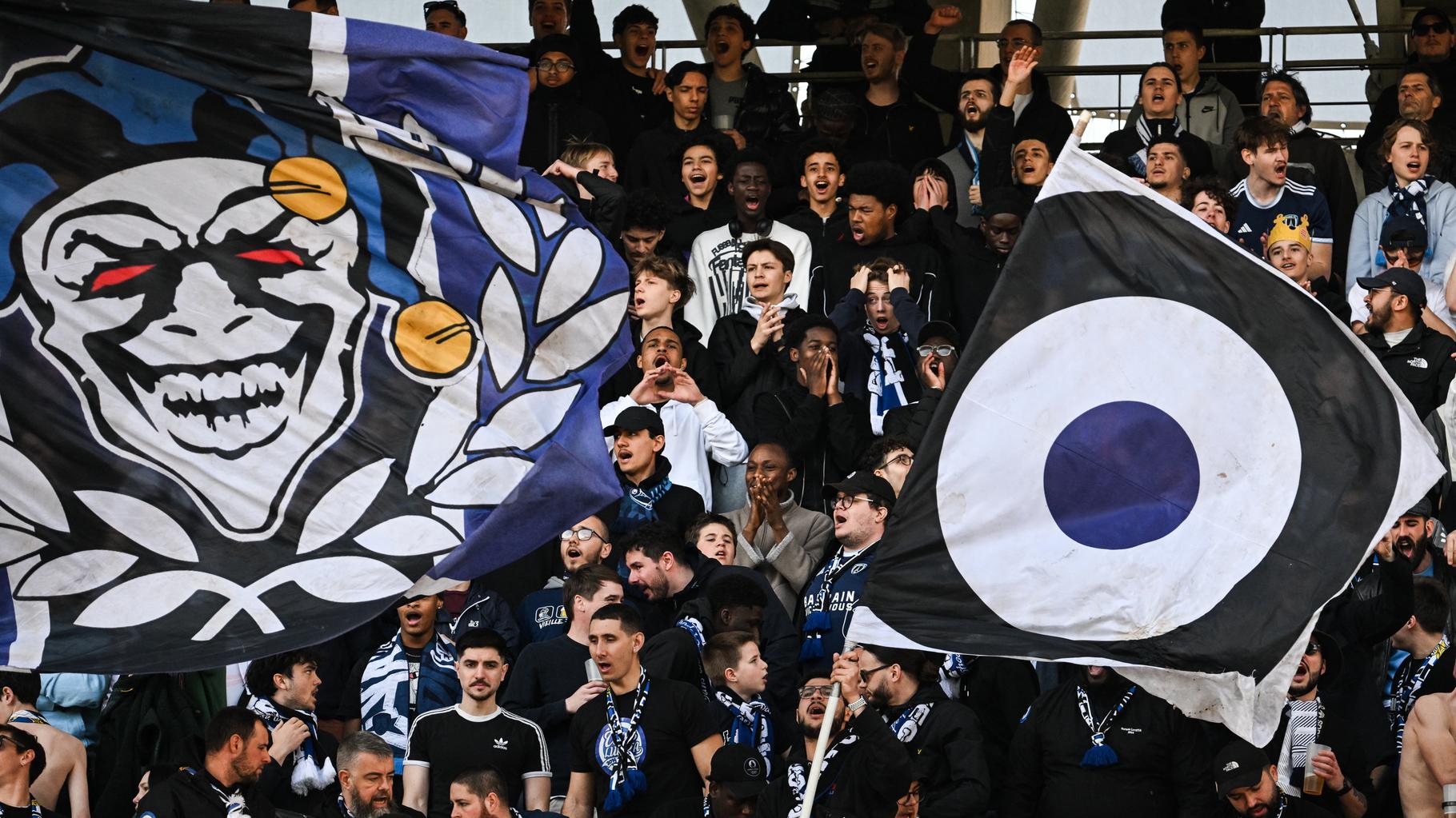 Cette dissolution d’un groupe de supporters du Paris FC fait les affaires du club