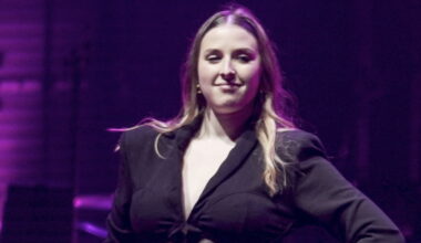 Héléna : en concert à Paris face à Pierre Garnier, elle fait une annonce qui affole les fans !