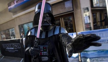 Comparée à Dark Vador par ses collègues, elle obtient plus de 30 000 euros en réparation