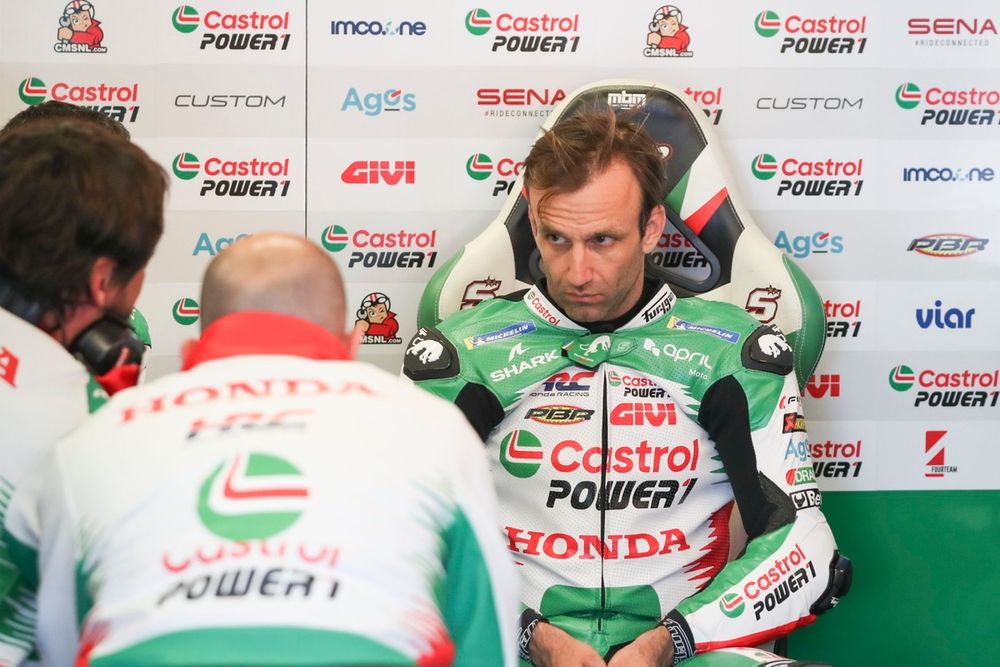 Johann Zarco stagne et cherche une solution.
