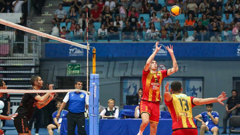 Volleyball: Le doublé pour l'Espérance... - Mosaique FM