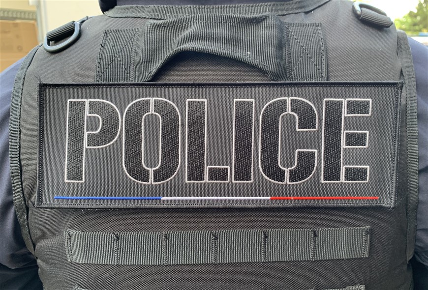 🇫🇷 Grenoble. Deux policiers héroïques sauvent une adolescente de la noyade dans l’Isère – Police & Réalités