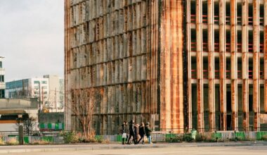 La ville pas si lumière du photographe Younès Klouche