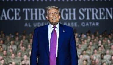 Donald Trump se moque de la France et d'Emmanuel Macron sur le 8-Mai