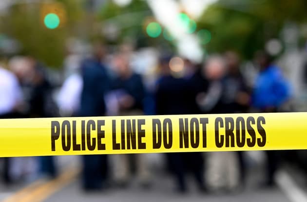 une bombe explose devant une clinique en Californie, un mort