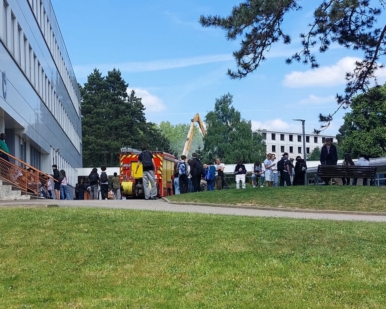 que se passe-t-il au lycée Flaubert de Rouen ?