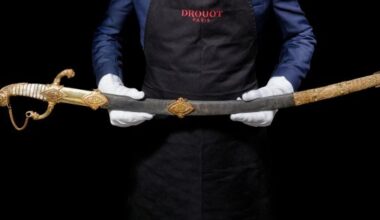 Un sabre de Napoléon vendu 4,7 millions d’euros, pas loin du record pour les objets de l’empereur