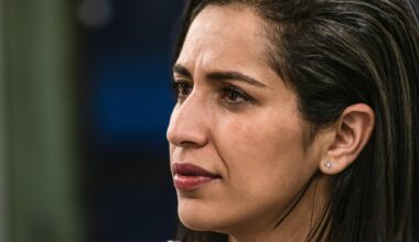 Dans les hôtels ou les transports, Sarah El Haïry prône une « contre-tendance pro-kids »