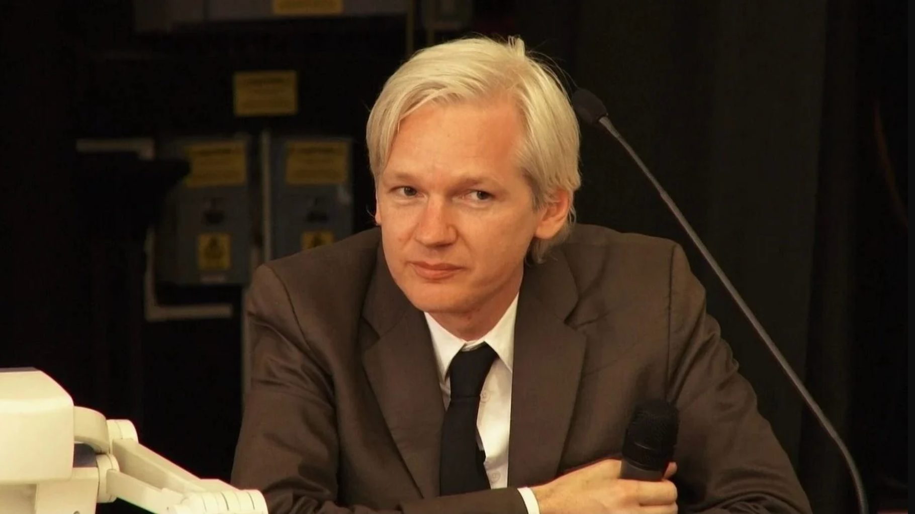 À Cannes, « The Six Billion Dollar Man » sur Julian Assange fait le portrait d’une Amérique dangereuse