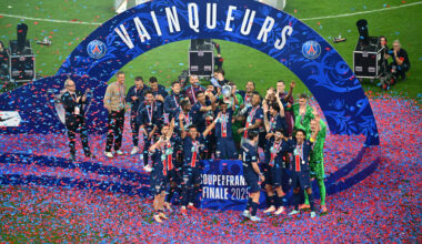 Paris sabre le Champagne (3-0)