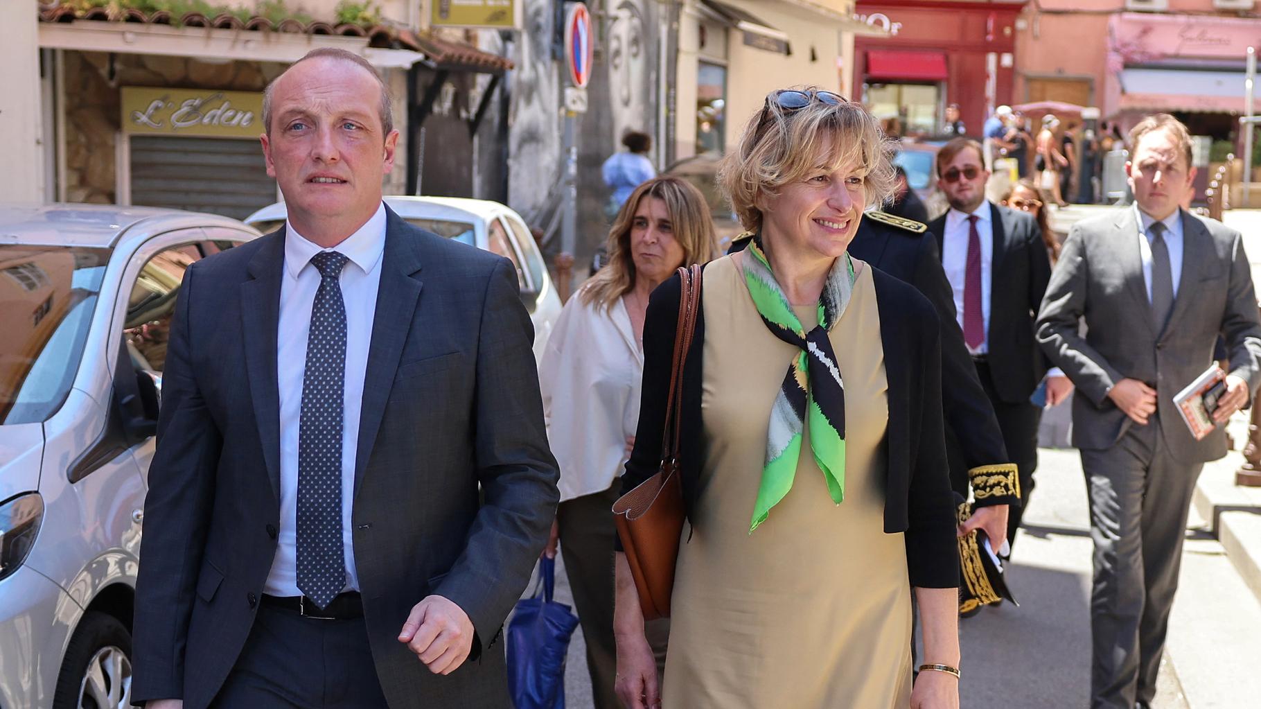 Cette ministre se réjouit des chiffres du tourisme en France (et remercie Donald Trump pour ça)