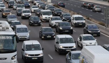 l'A50 saturée dans les deux sens, la rocade L2 très encombré en direction d'Aubagne