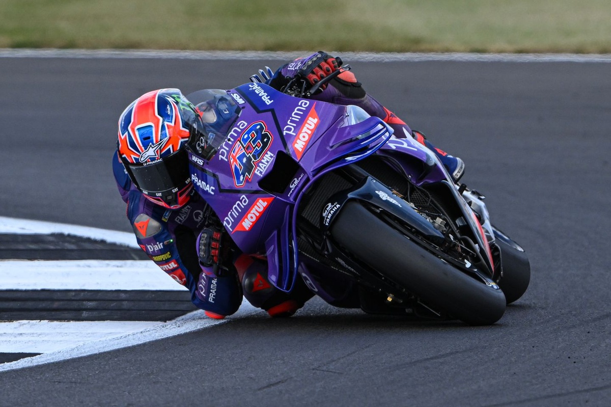 "Je devais forcer sur la moto"
