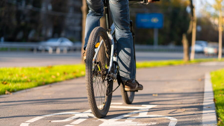 A Strasbourg, la nouvelle route et la piste cyclable, qui ont coûté 900 000 euros, sèment la discorde.
