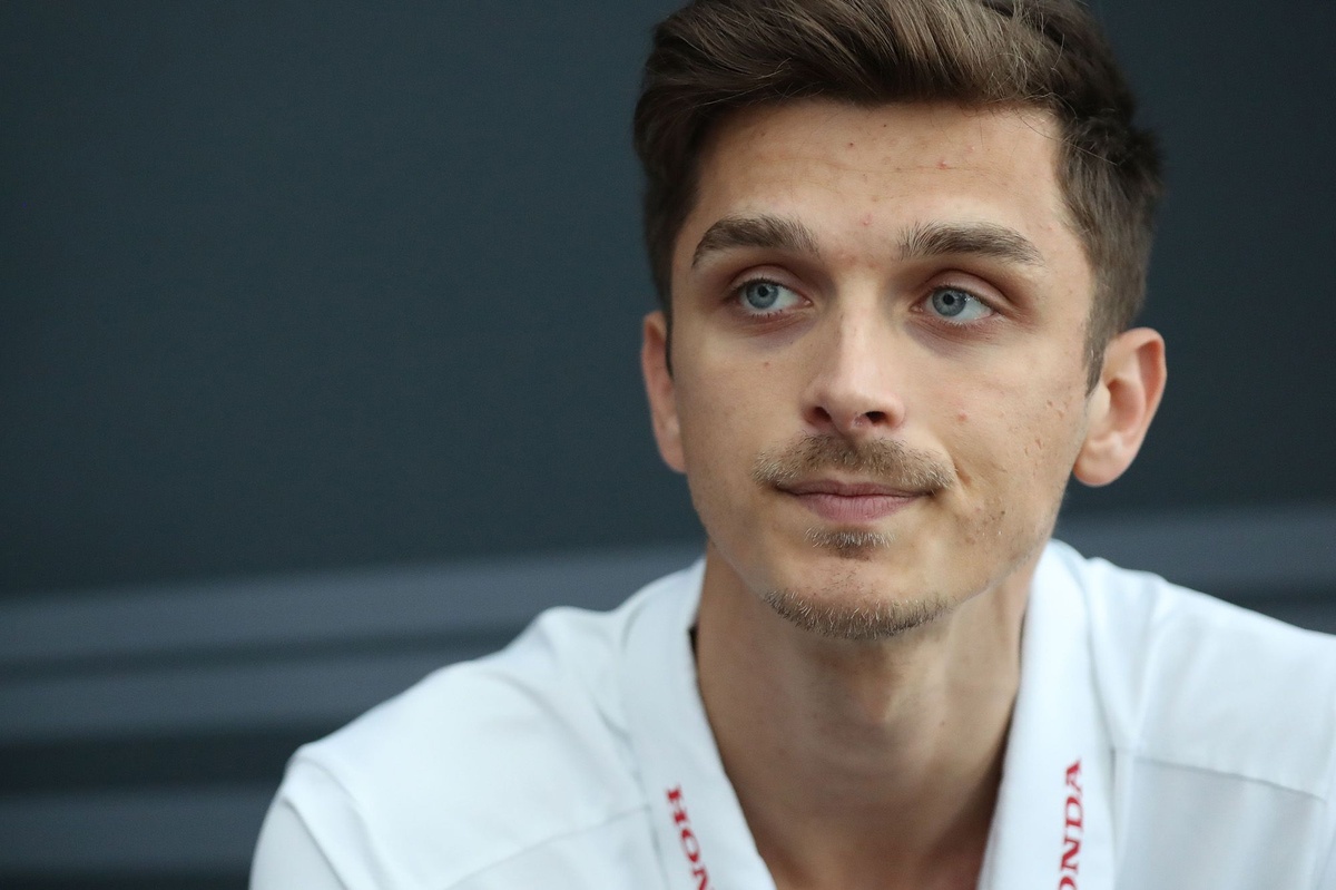 Luca Marini sérieusement blessé après une lourde chute
