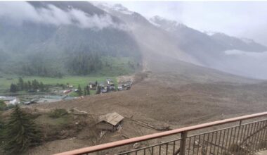 En Suisse, les images effroyables de l’effondrement d’un glacier détruisant une partie de ce village