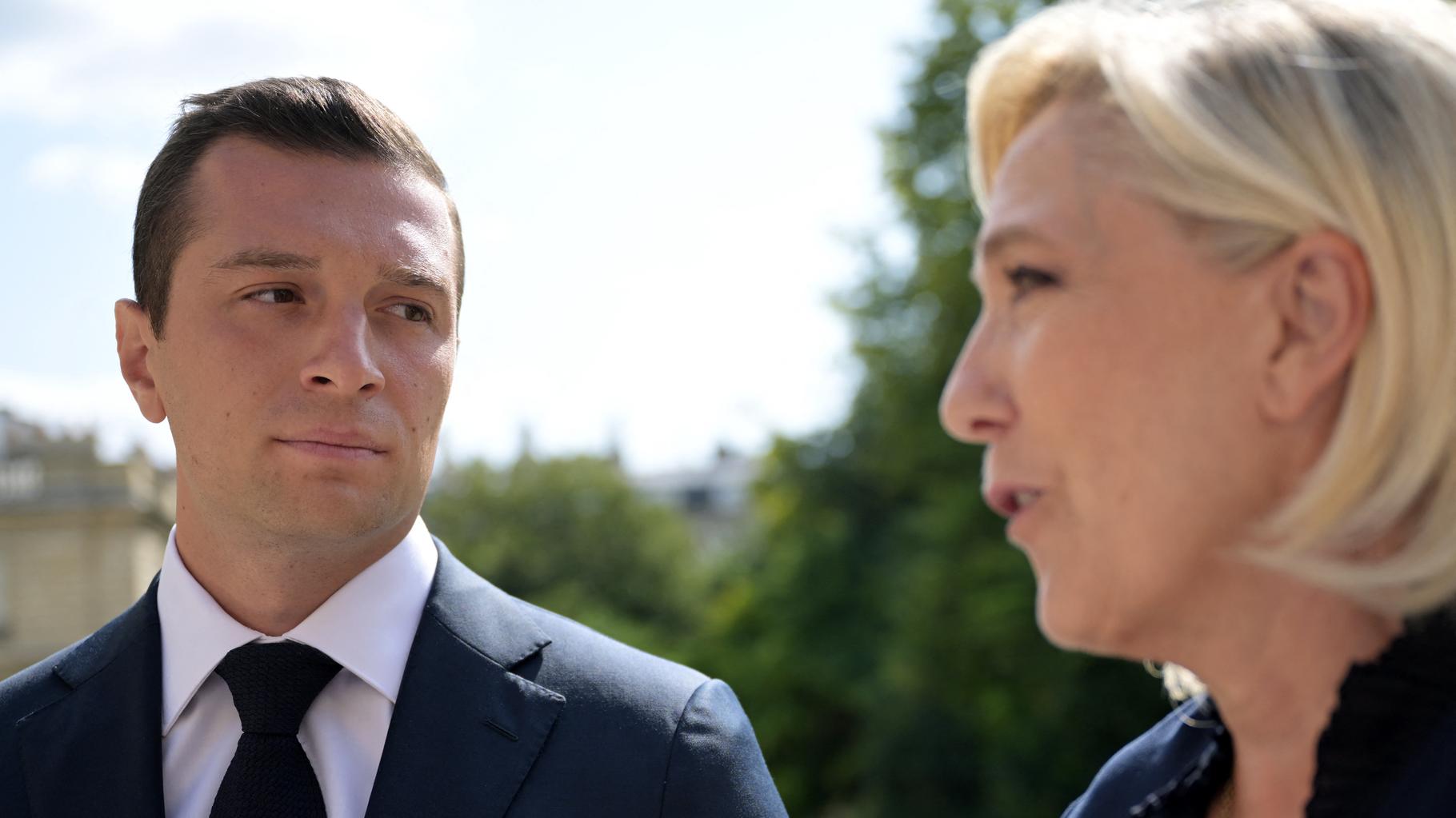 Recadré par Marine Le Pen, Jordan Bardella tente de minimiser (et se défend)