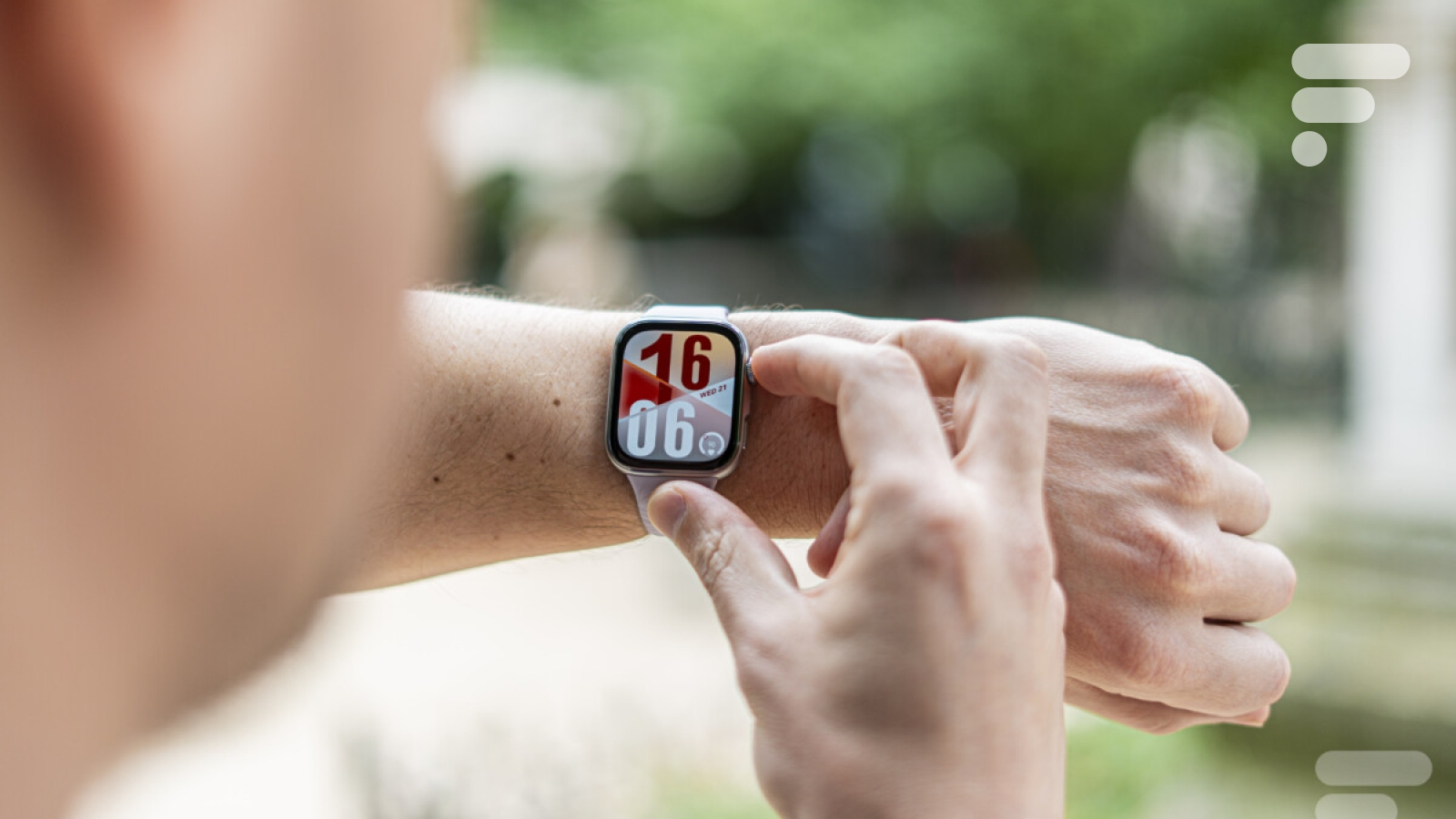 une montre connectée et accessible, mais très précise