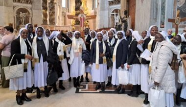 D’une Église locale à une autre: les Filles du Saint-Cœur de Marie en mission en France