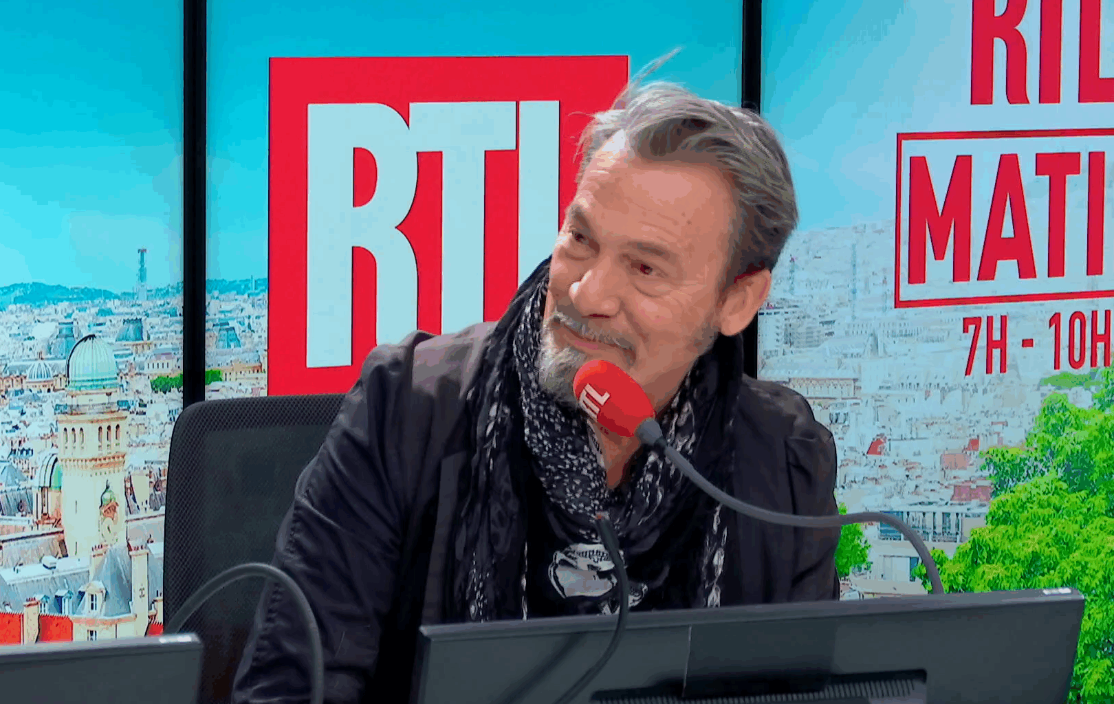Florent Pagny raconte sur RTL la genèse de "T'aimer encore", sa première chanson depuis son cancer