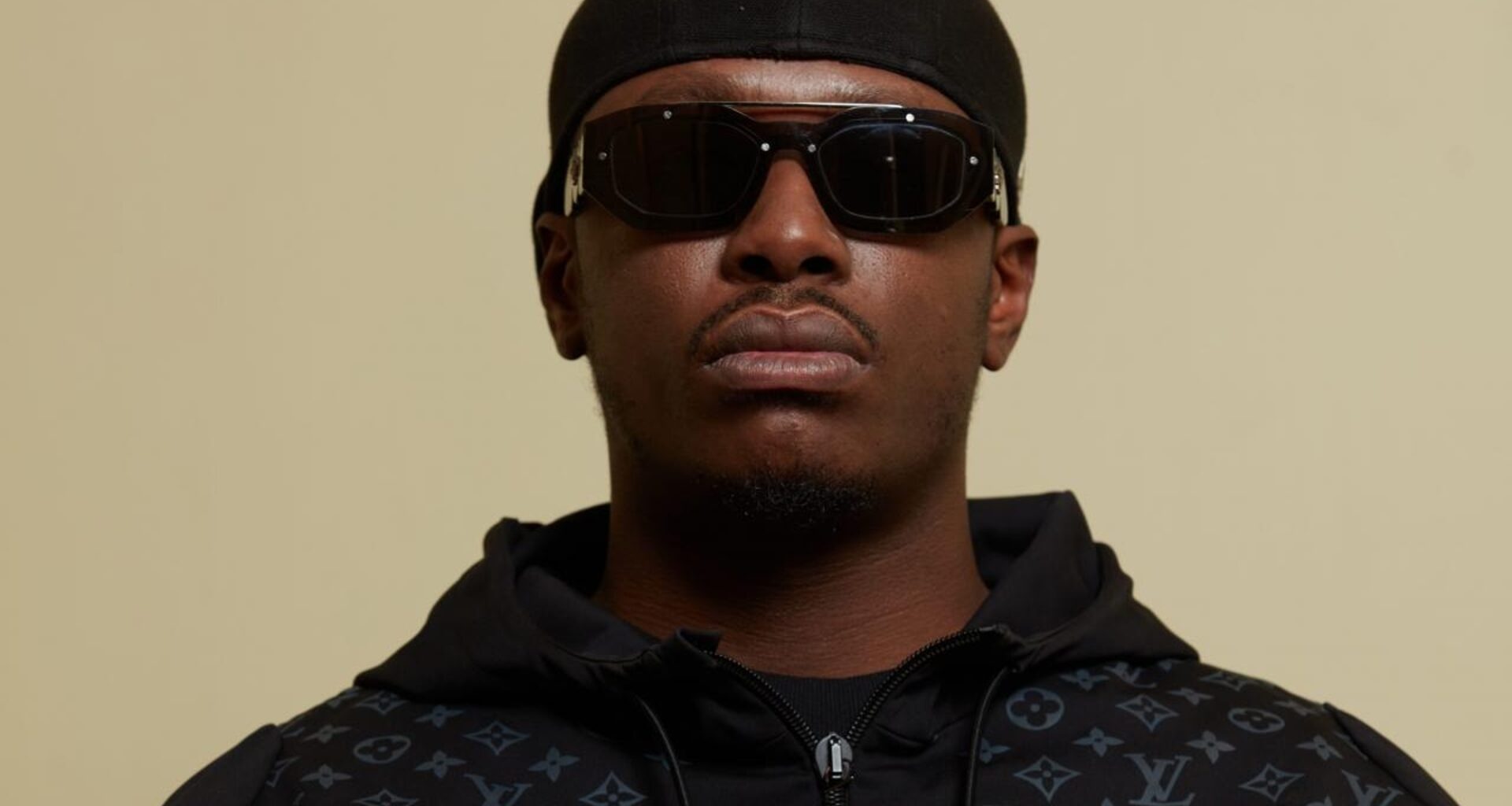 Le rappeur Werenoi, plus gros vendeur d'albums en 2024, est mort à l'âge de 31 ans