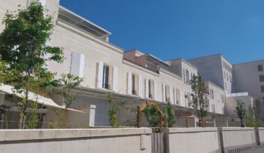 Bordeaux délaisse le moderne et inaugure un nouveau quartier d'échoppes traditionnelles en pierre de taille