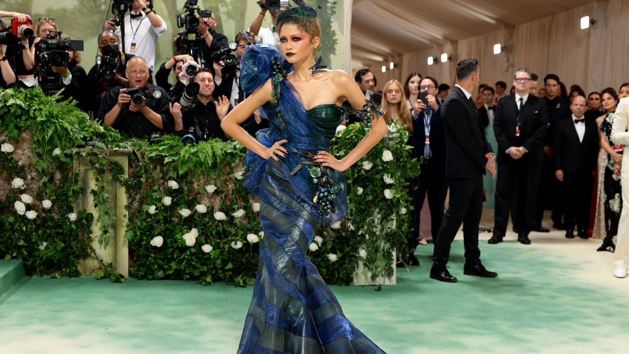 Le Met Gala 2025 en direct sur Vogue France : Rihanna enceinte, le come back de Diana Ross à 81 ans, l'élégance de Zendaya… Tout est là