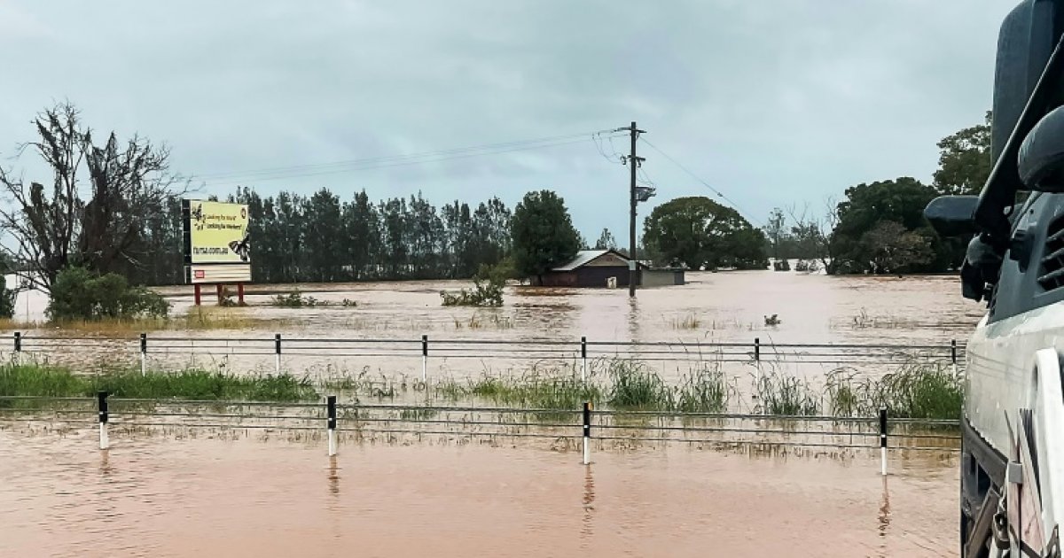 Deux morts, 50.000 personnes bloquées par des inondations dans l'est de l'Australie : Actualités