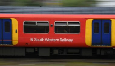 Royaume-Uni: la South Western Railway devient la première compagnie ferroviaire renationalisée : Actualités