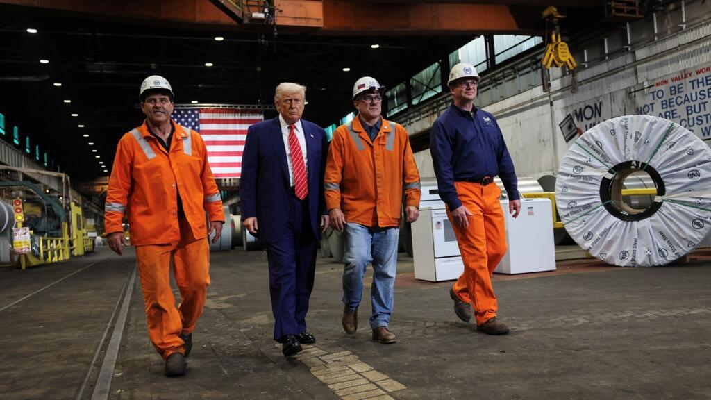 Donald Trump annonce doubler les droits de douane sur l'acier et l'aluminium importés