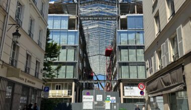 Marché Saint-Honoré : à Paris, la rénovation du « Temple de verre » bat son plein
