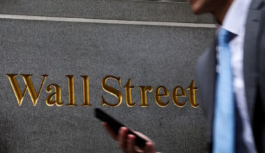 Wall Street termine en hausse après la réunion de la Fed - 08/05/2025 à 00:00