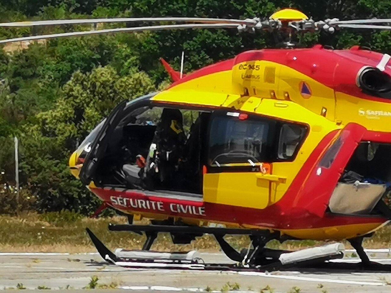 blessé, un motard évacué par hélicoptère