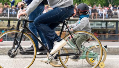 Paris en tête du classement des villes européennes pour enfants… malgré ses trottoirs étroits