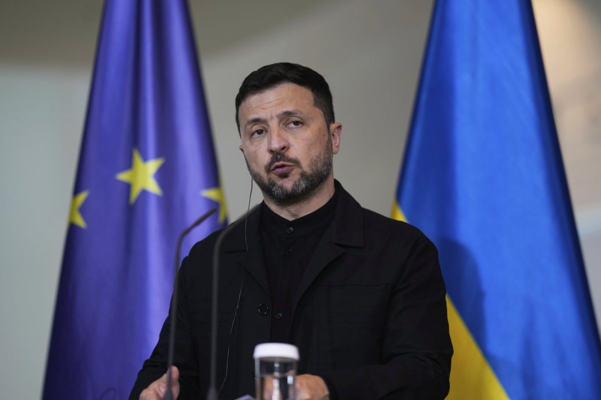 L'offensive russe continue, alors que les négociations sont incertaines