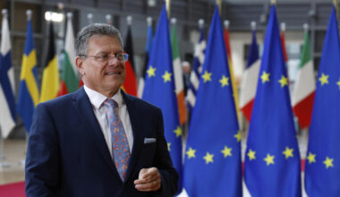 l'UE répond à Donald Trump qui enfonce le clou