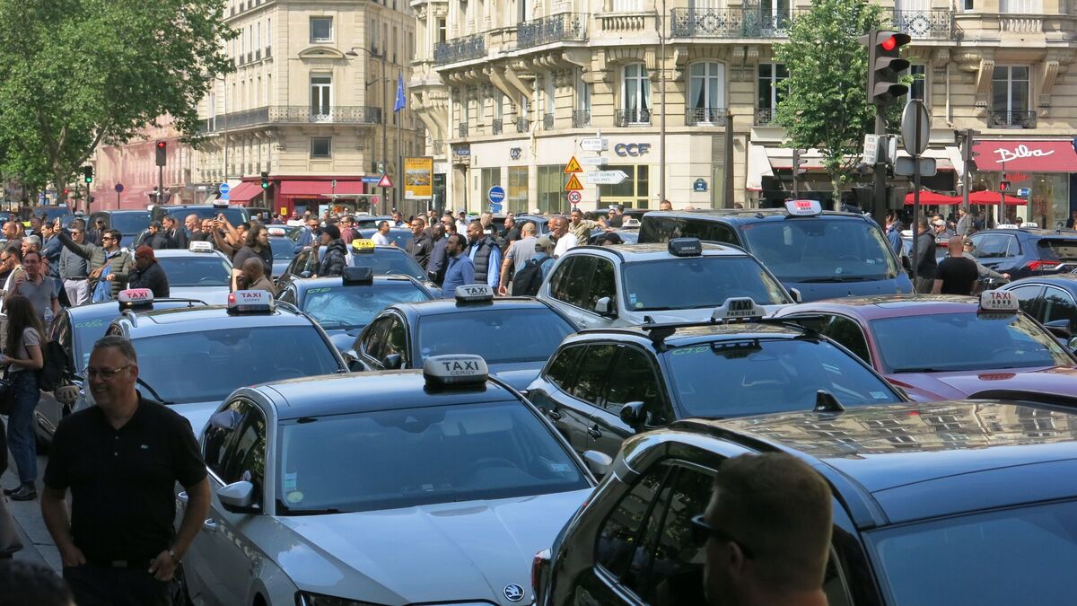 Taxis : à Paris, Marseille, Toulon, une nouvelle journée de mobilisation ce mardi