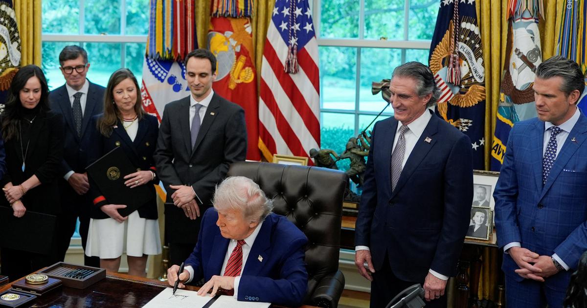 Trump signe des décrets pour une «renaissance» à marche forcée du nucléaire civil